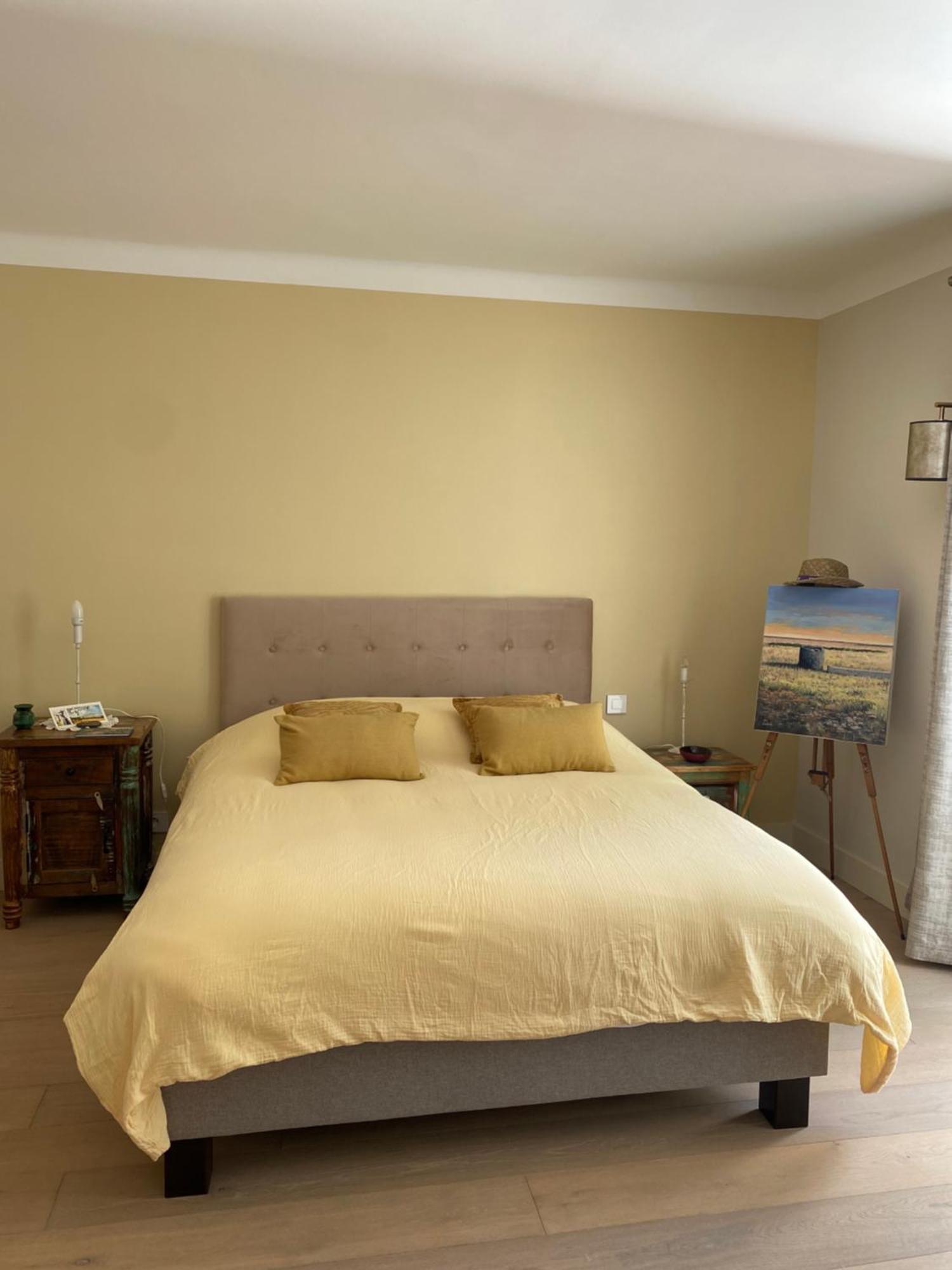 Le Repos Du Keyrie Hotel Saint-Marc-Jaumegarde Room photo
